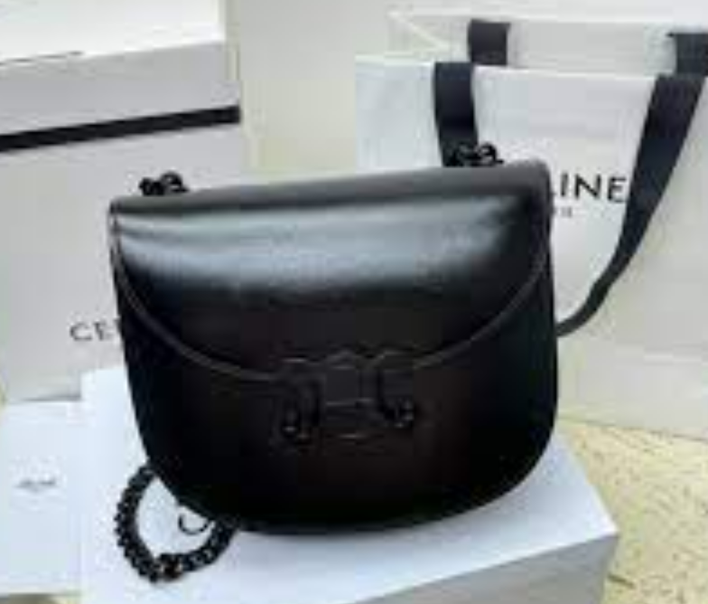 China Wholesale Supplier Branded bags, join us on whatsapp  4.png